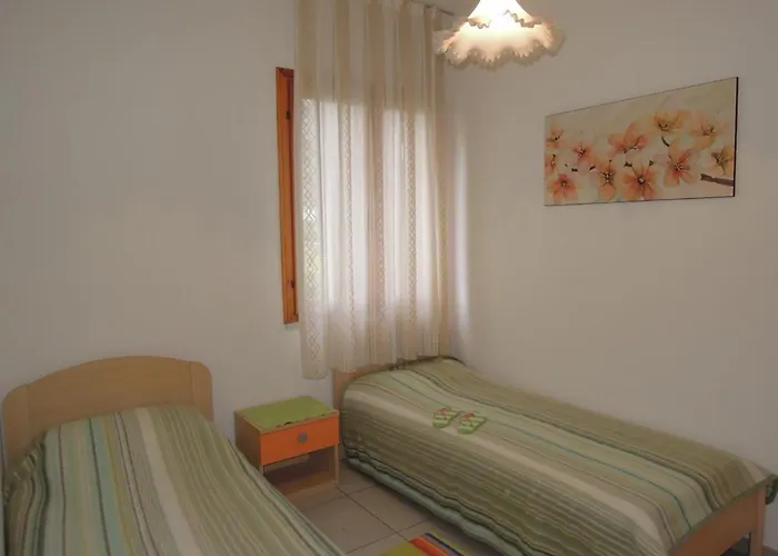 With Garden Close To - Beahost Bibione