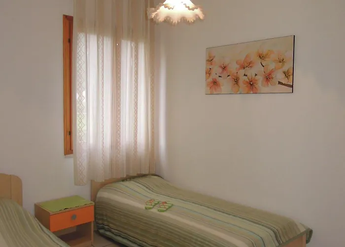 With Garden Close To - Beahost Appartamento Bibione