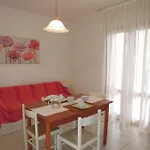With Garden Close To - Beahost Апартаменты *