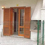 With Garden Close To - Beahost Apartament