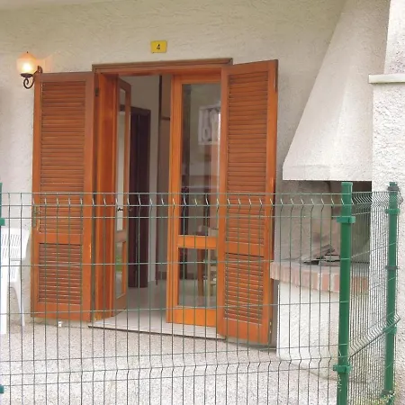 With Garden Close To - Beahost Апартаменты