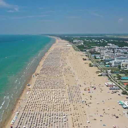 With Garden Close To - Beahost * Bibione