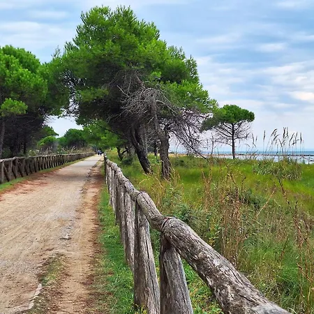 With Garden Close To - Beahost Apartment Bibione